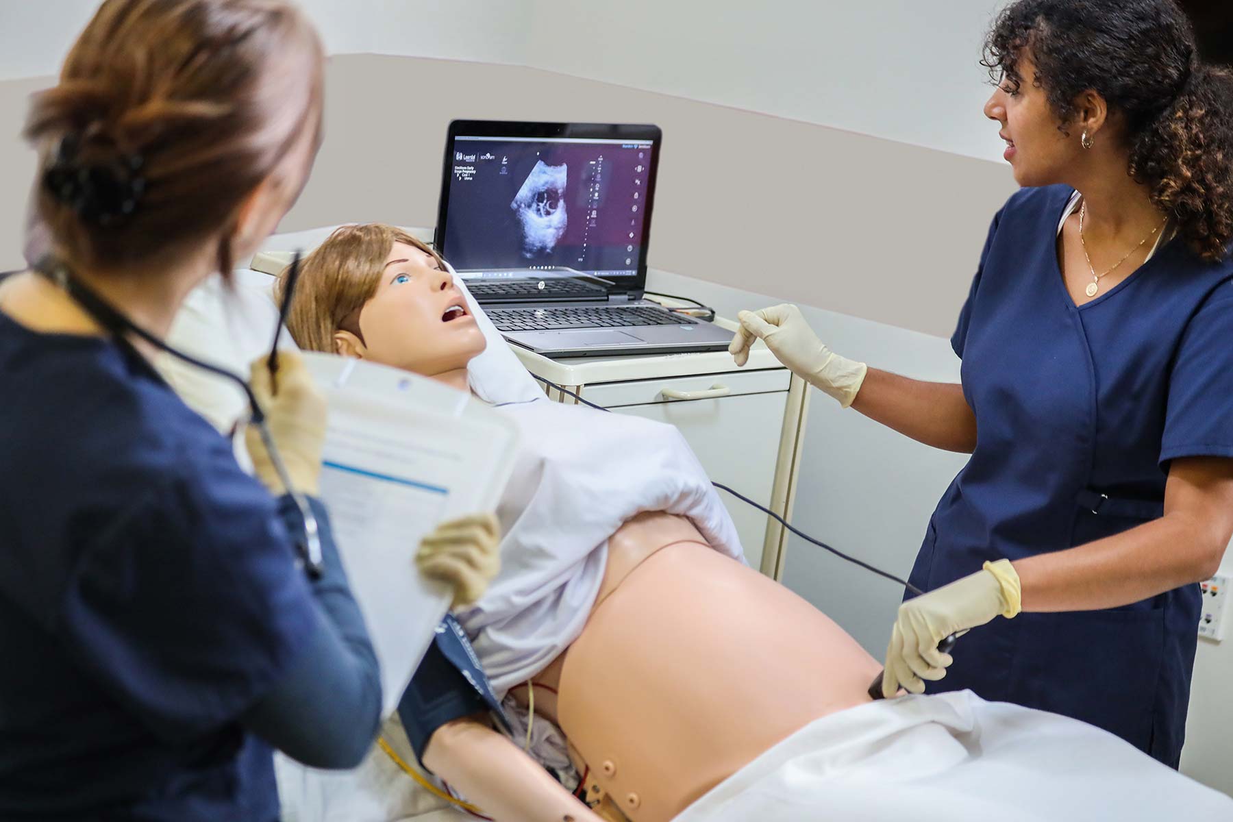 PREGNANCY SIMULATION SUIT