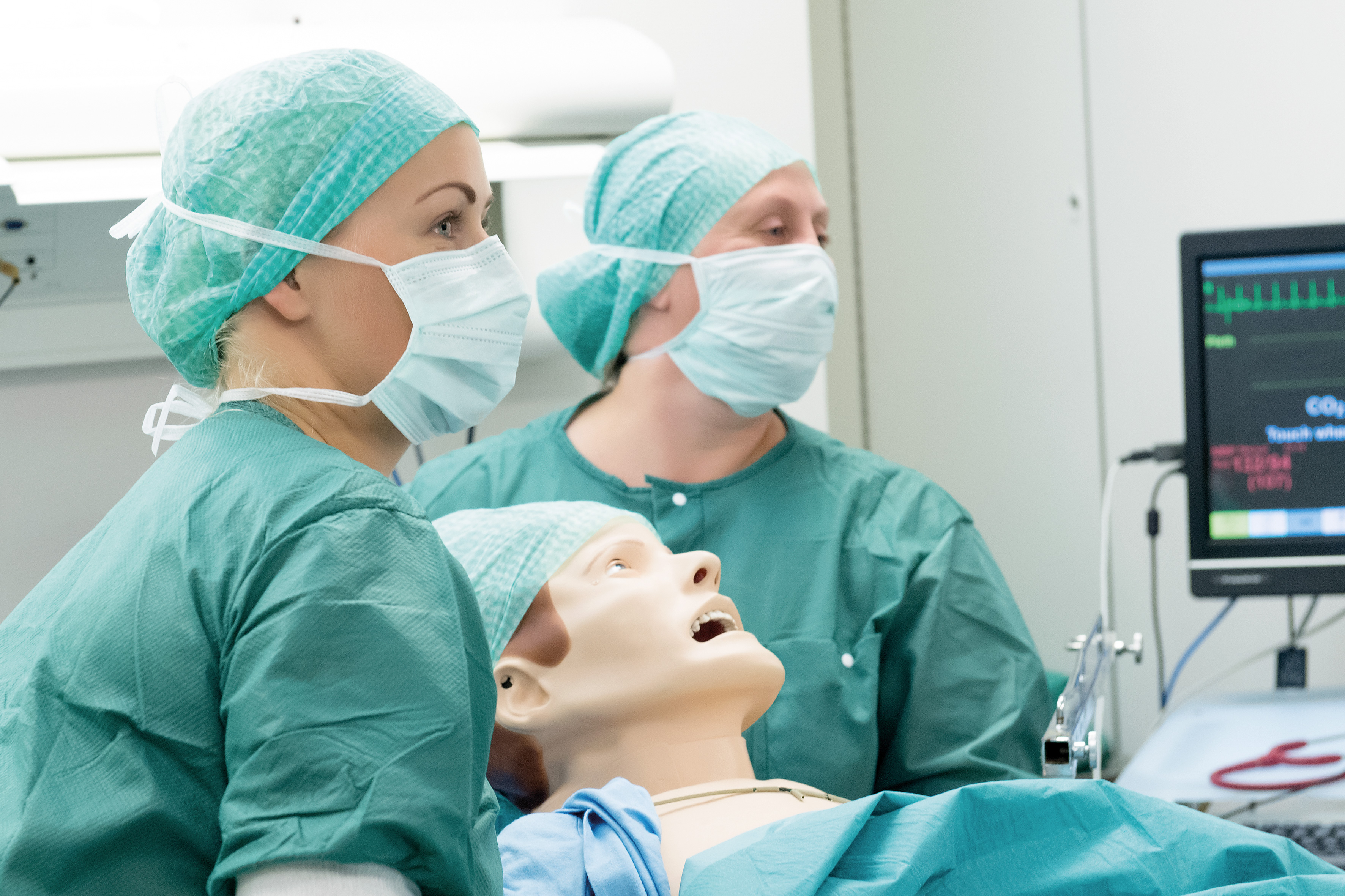 Nurses-SimMan.jpg