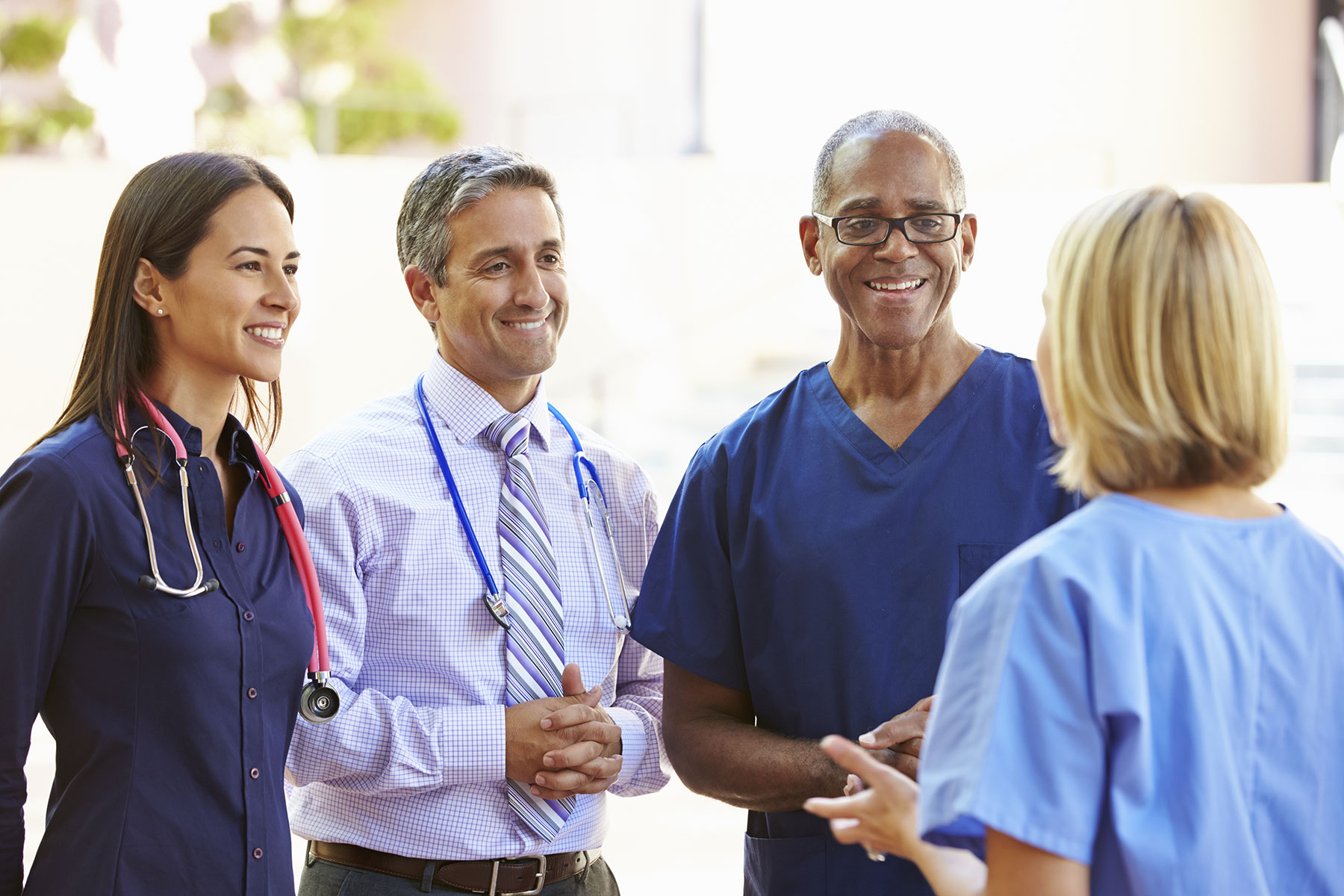 Пользователи здоровье. Primary Care Practitioner picture. Medical Team pic. Medical Team. Medical Team pic by hand.