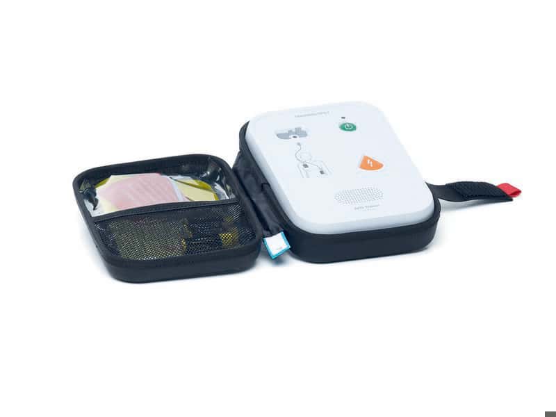Nouveau Défibrillateur de formation AED avec une paire d'électrodes Nouveau Défibrillateur de formation AED avec une paire d'électrodes