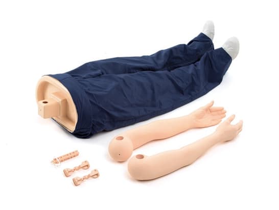 Harte Arme und weiche Beine Resusci Anne 